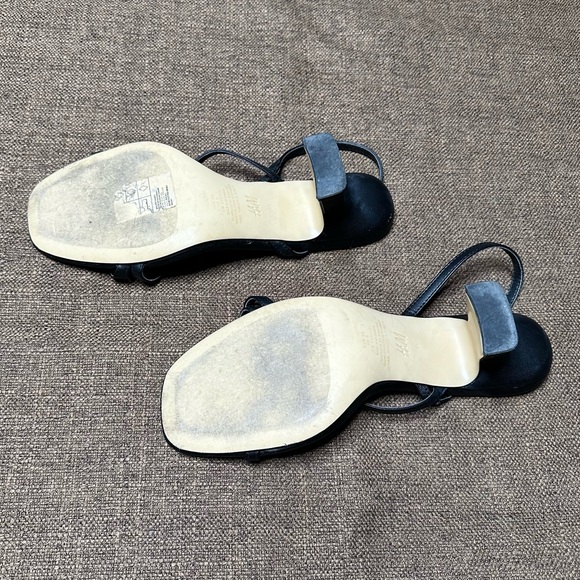 H&M Black Square Toe Heels - Picture 4 of 5